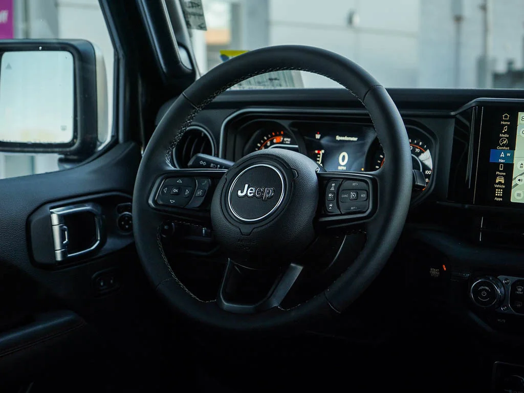 New 2026 Black Clearcoat Jeep Rubicon X image 15