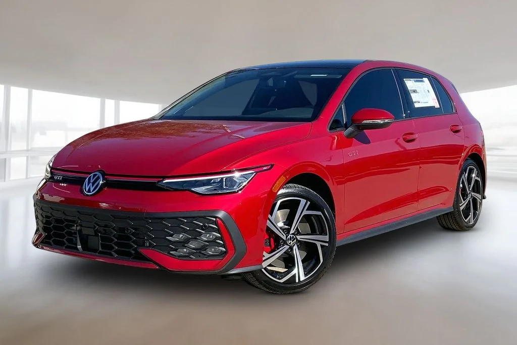 2026 Volkswagen Golf GTI 2.0T SE 4-door DSG's photo