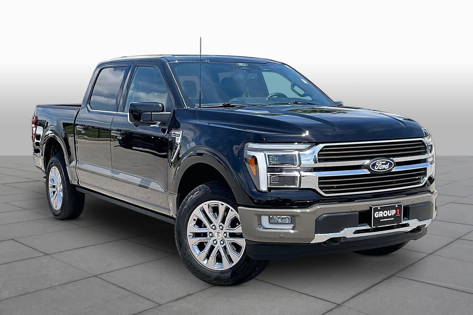 Used 2025 Agate Black/Marsh Gray Ford King Ranch image 3