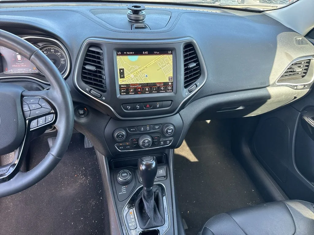 Used 2023 Bright White Clearcoat Jeep Altitude image 8