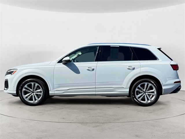 2025 Audi Q7 55 Premium Plus photo 4
