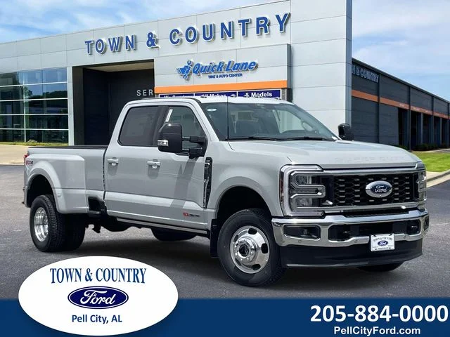 2026 Ford F-350 Lariat 4x4 Crew Cab 8' Box DRW's photo