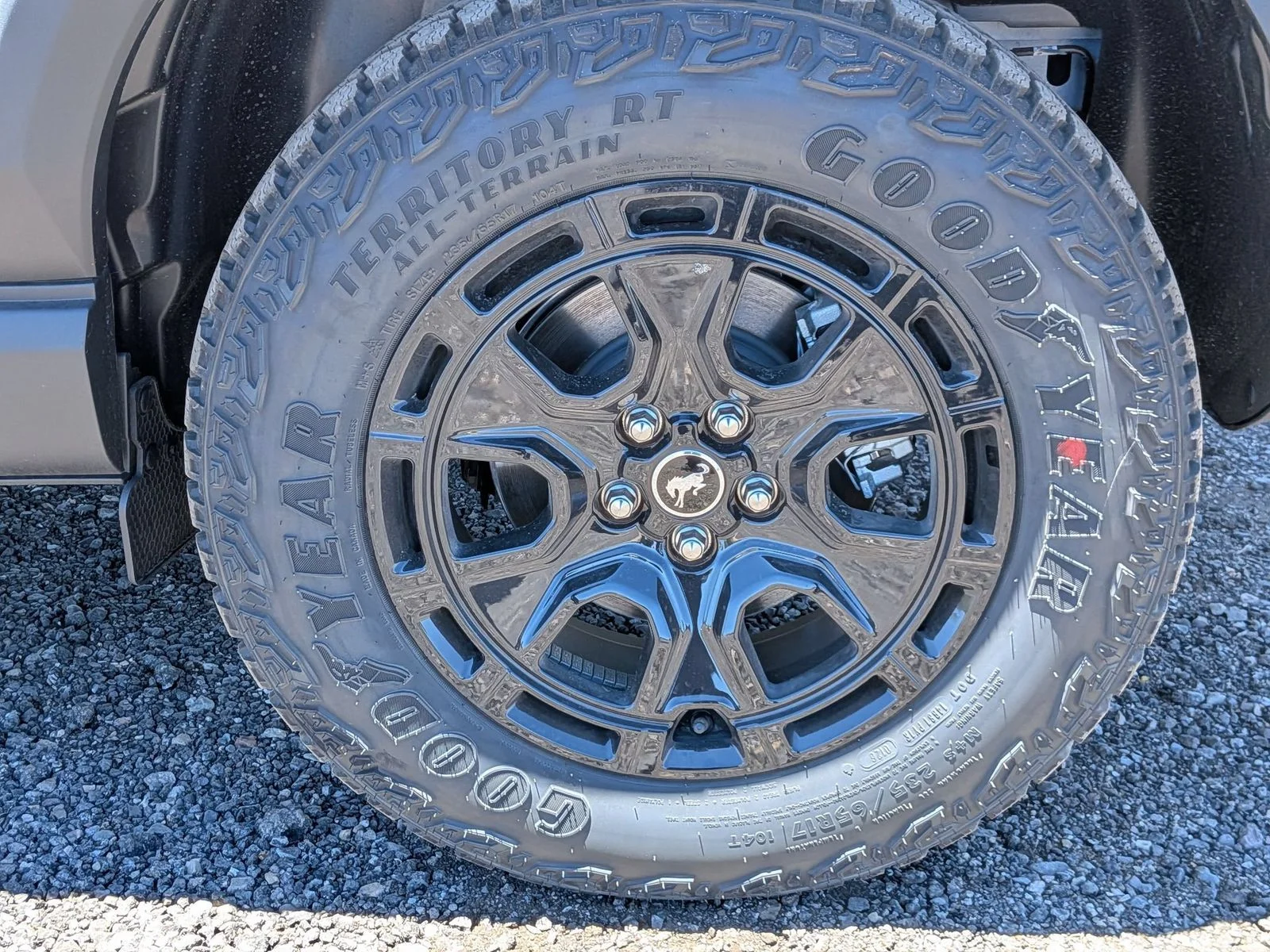 New 2026 Oxford White Ford Badlands® image 10