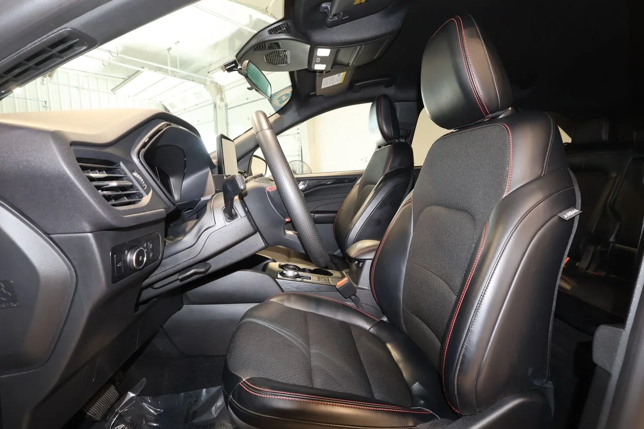 Used 2025 Silver Ford ST-Line Select image 22