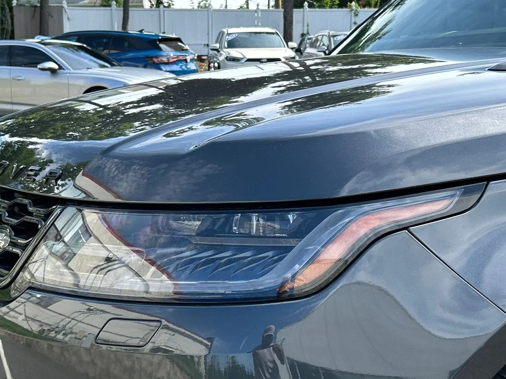 Used 2022  Land Rover HSE Dynamic image 7