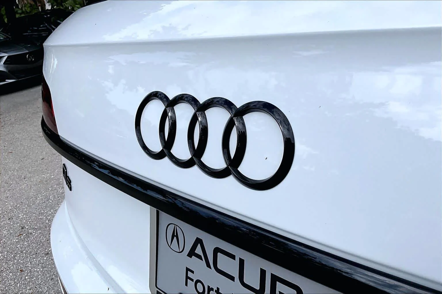 Used 2025 Glacier White Metallic Audi S line Premium Plus image 31