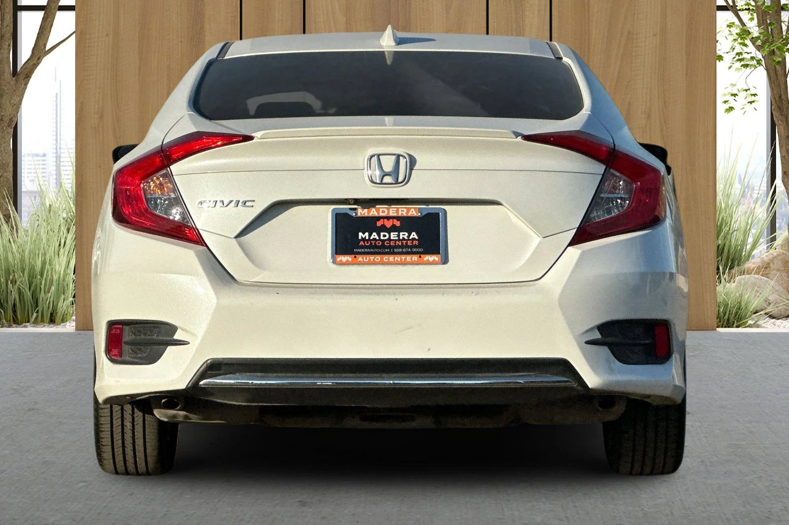Used 2019 White Honda EX image 5