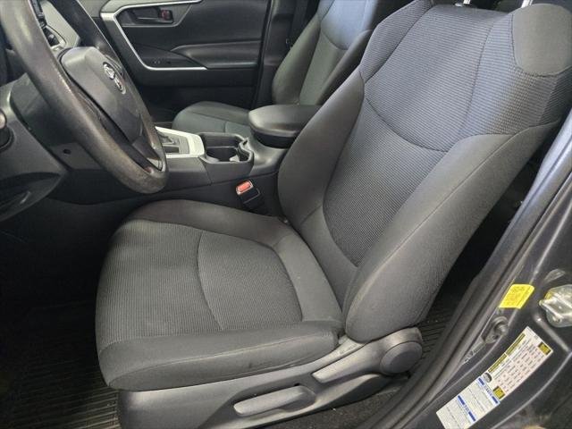 Certified Used 2020 MAGNETIC GRAY MET. Toyota  image 21