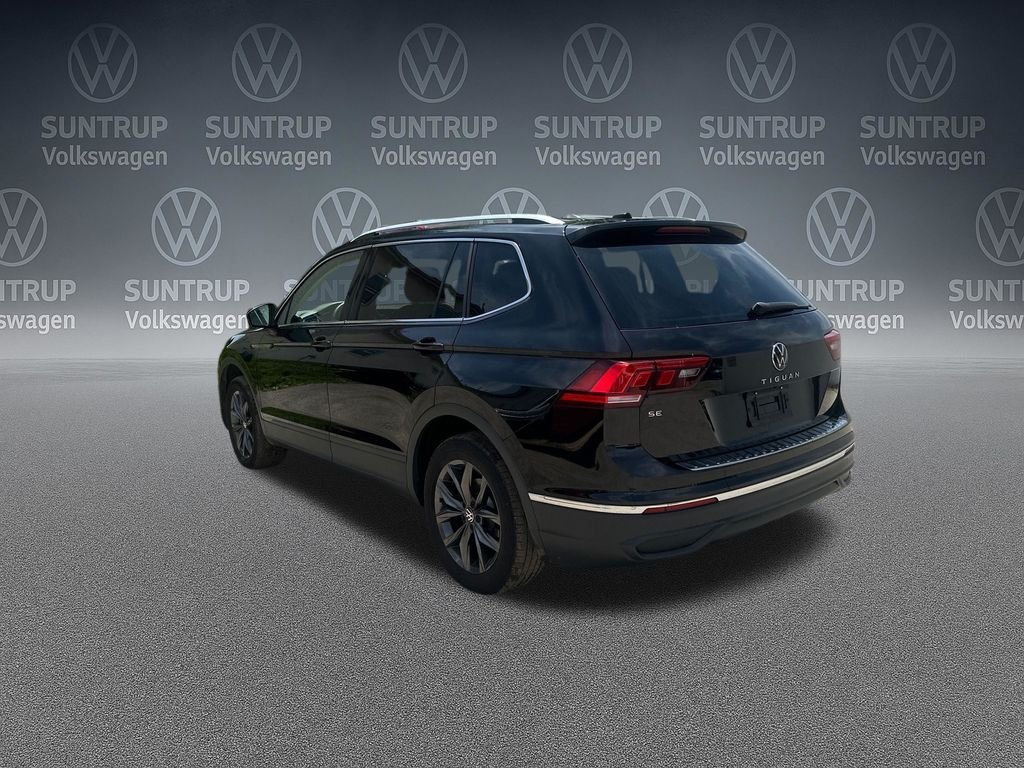 Used 2023 Black Volkswagen 2.0T SE image 35