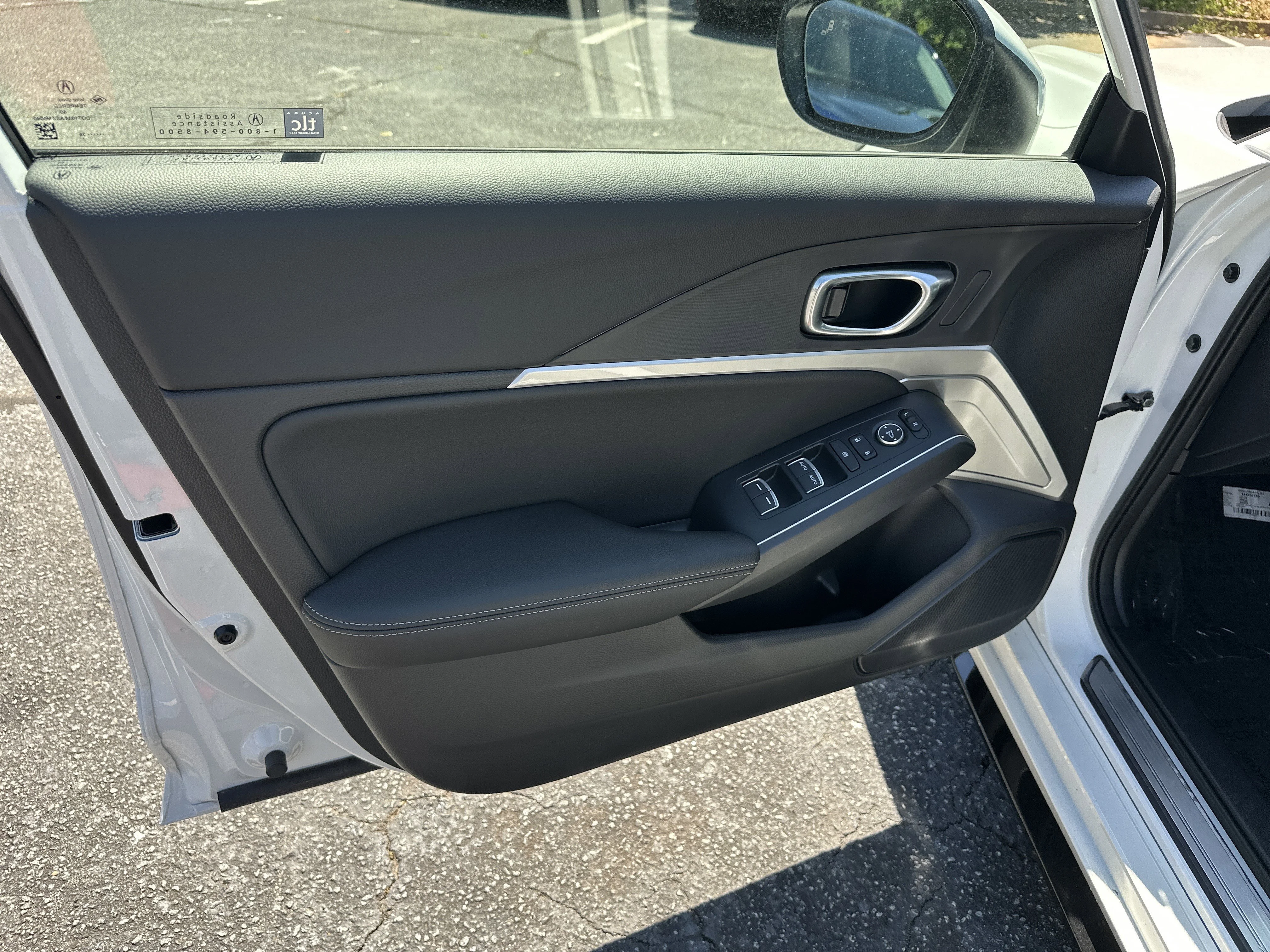 New 2026 Platinum White Pearl Acura w/A-Spec Package image 10
