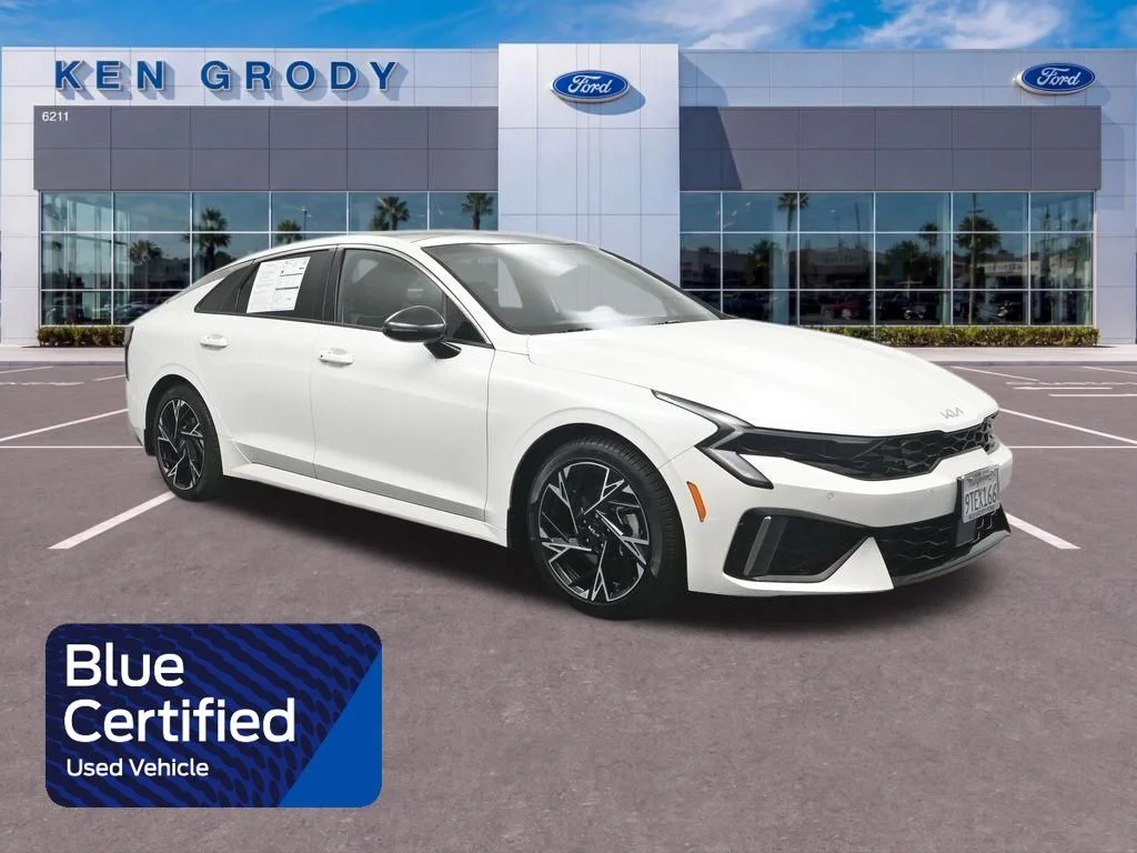 2025 Kia Optima GT-Line AWD's photo