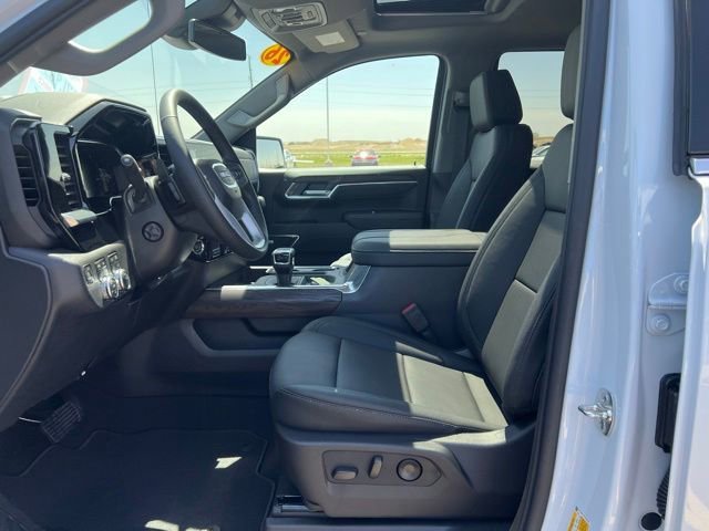 2026 GMC Sierra 1500 SLT - Photo 17