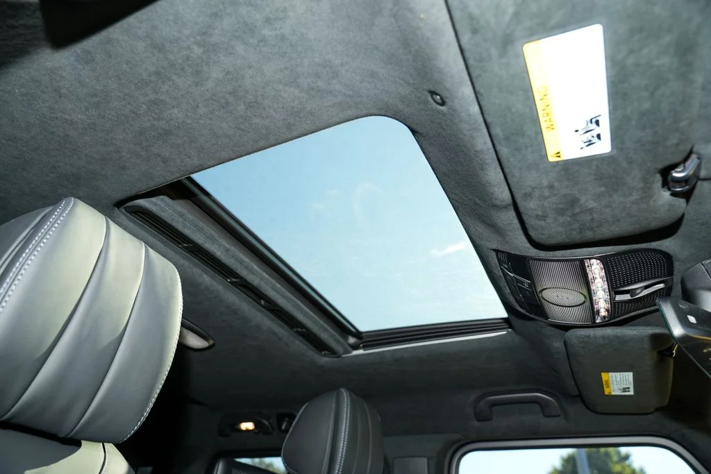 Used 2026  Mercedes-Benz G 550 image 25