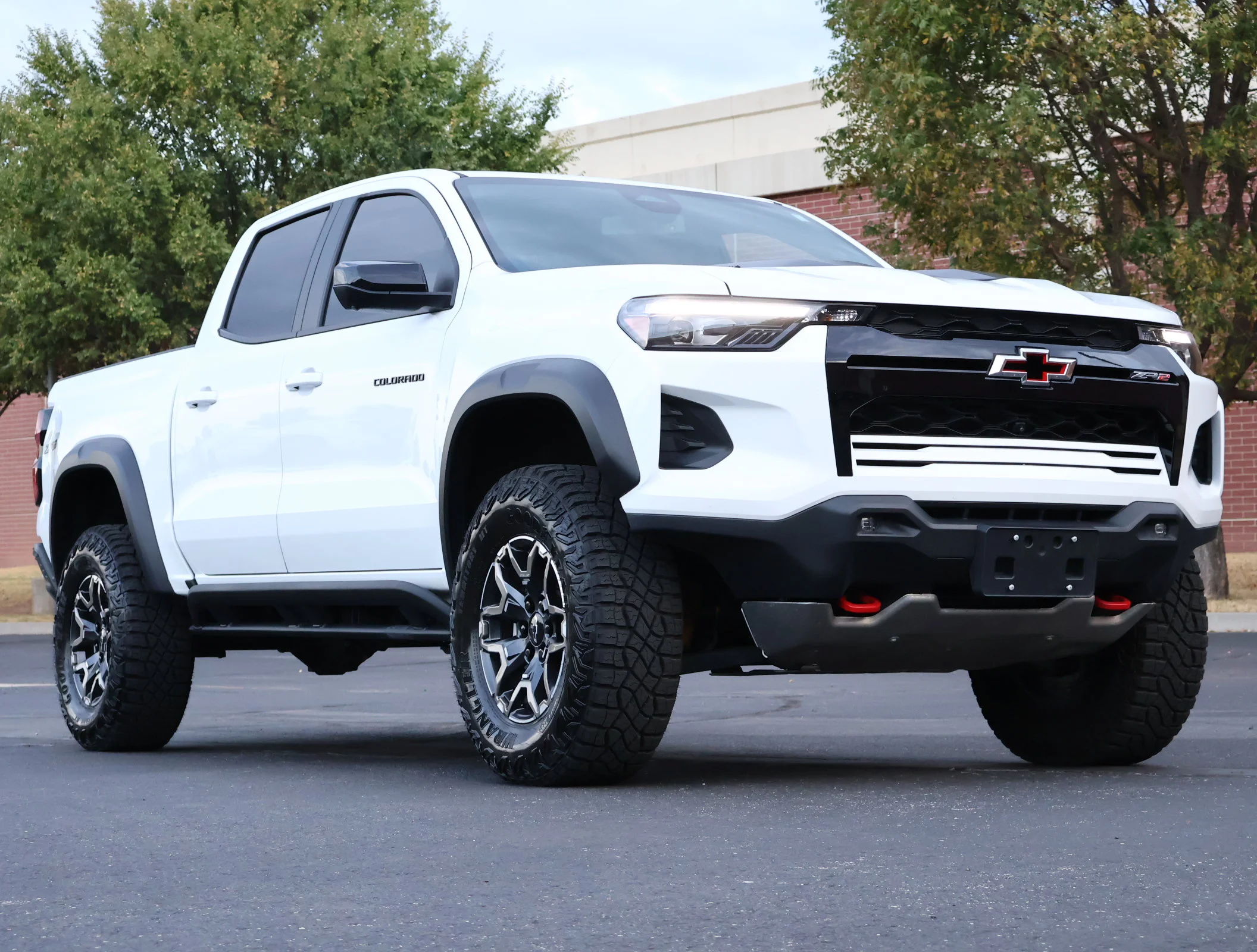 Used 2026 Summit White Chevrolet 4WD ZR2 image 1