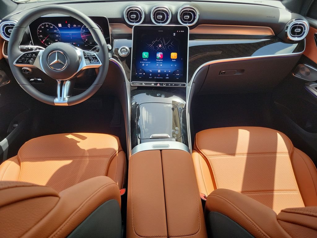 New 2026 Verde Silver Metallic Mercedes-Benz GLC 300 image 13
