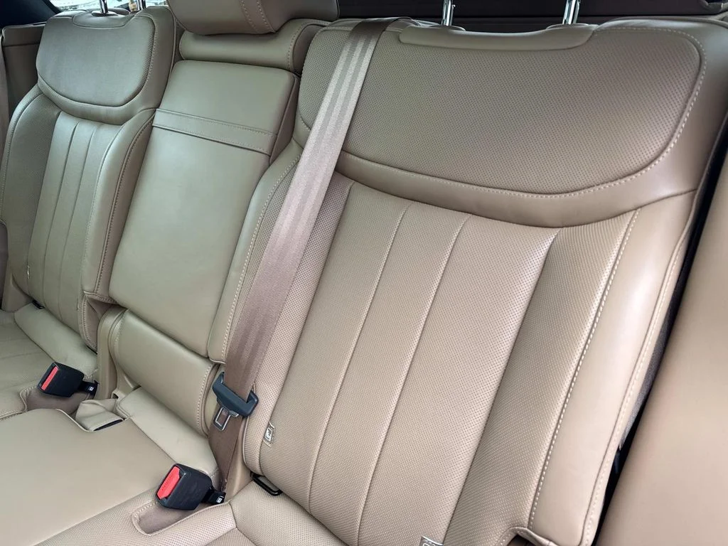 2025 Land Rover Range Rover SE - Photo 15