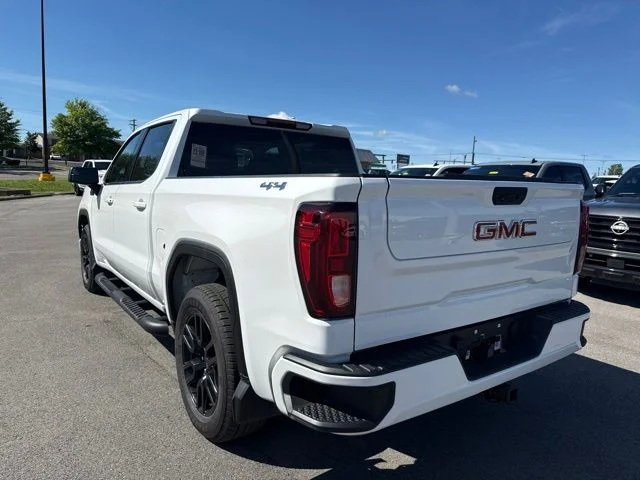 Used 2024 White GMC Elevation image 3