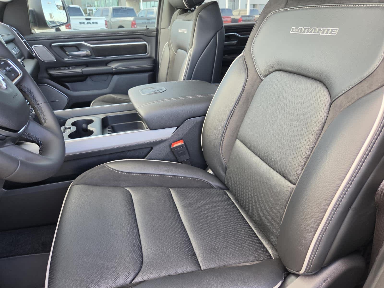 New 2027 Forged Blue Metallic Exterior Paint RAM Laramie image 15