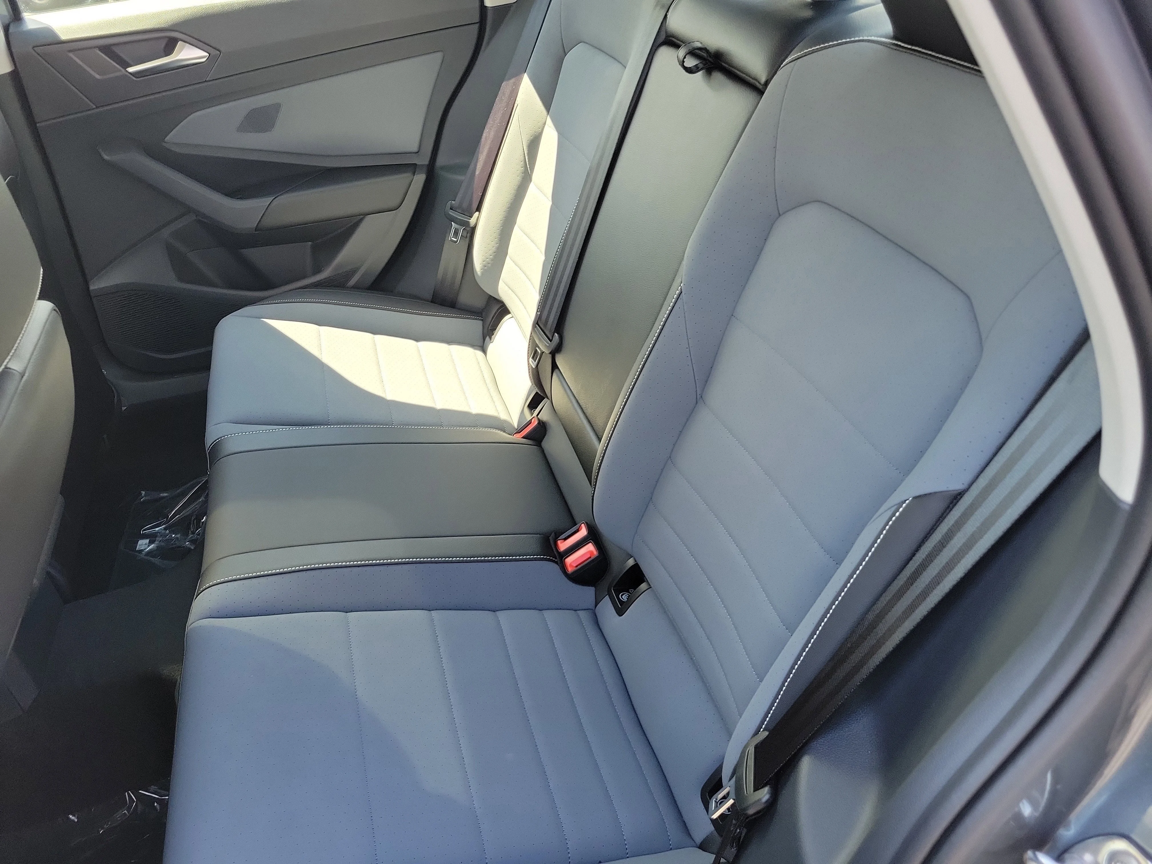 New 2026 Gray Volkswagen 1.5T SE image 14