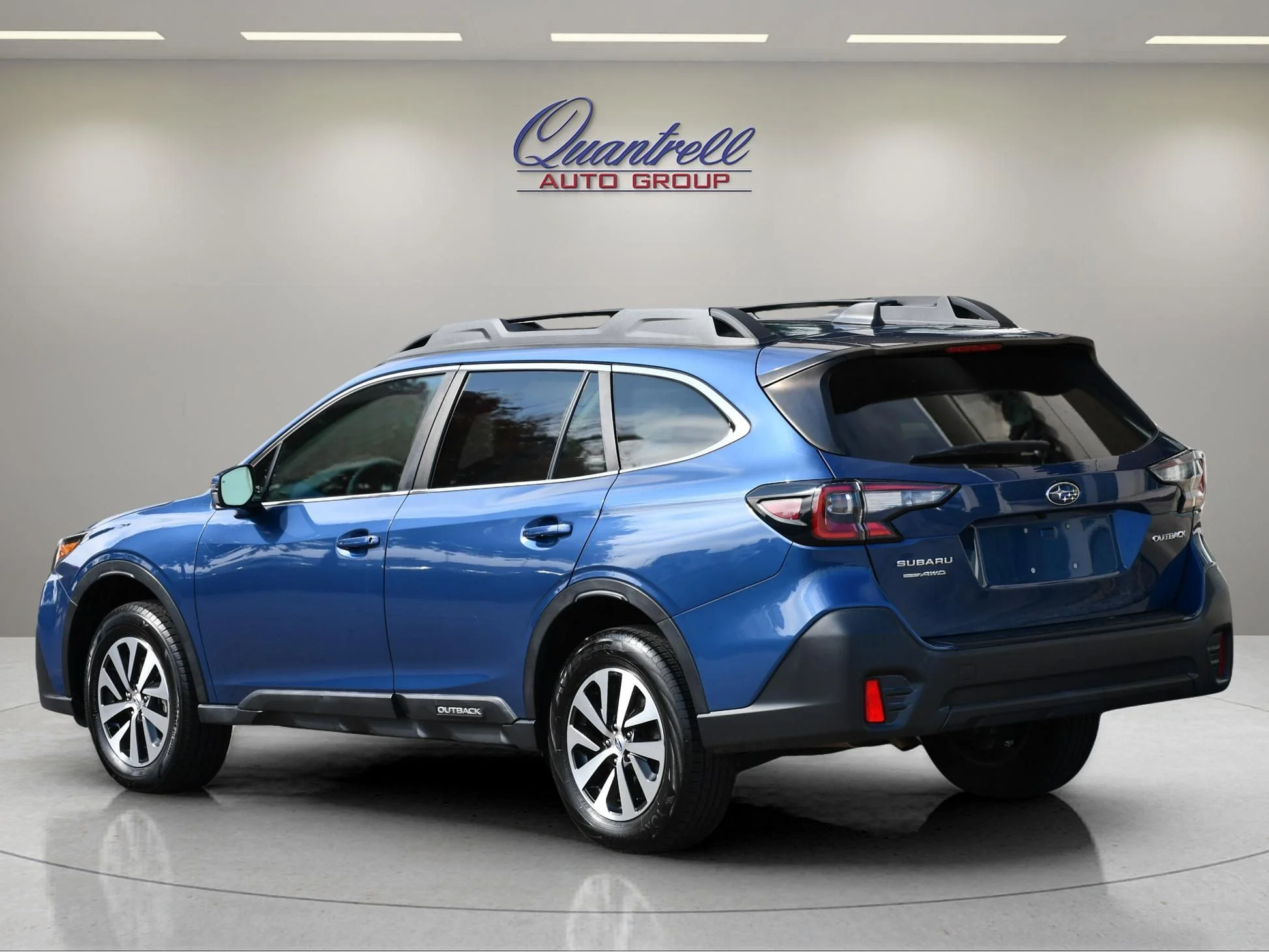 Used 2021 Abyss Blue Pearl Subaru Premium image 6