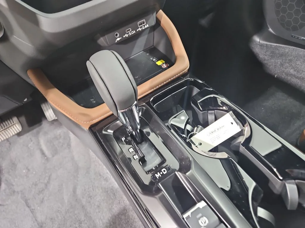 New 2026 CRYSTAL BLACK SILICA Subaru Touring image 24