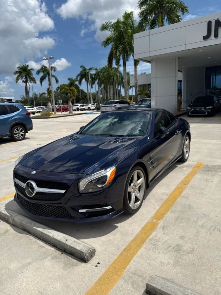 Used 2013 Lunar Blue Metallic Mercedes-Benz SL 550 image 3