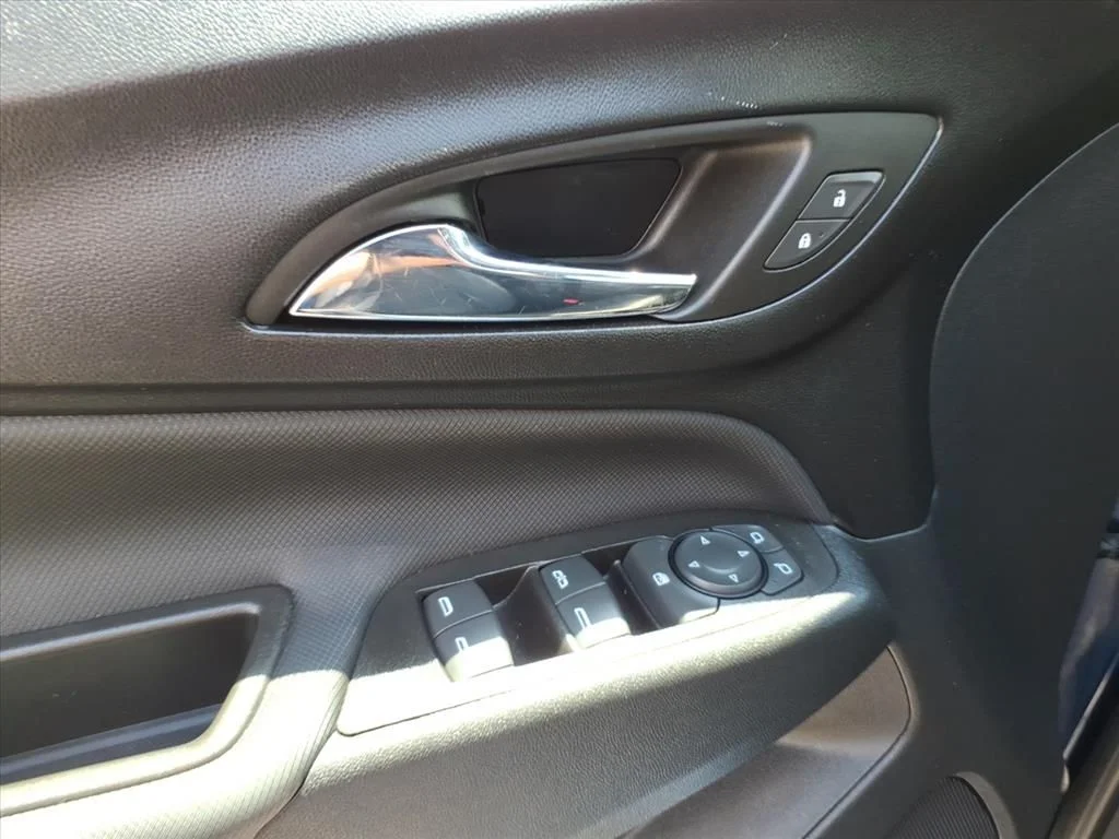 Used 2023 Blue Chevrolet RS image 16
