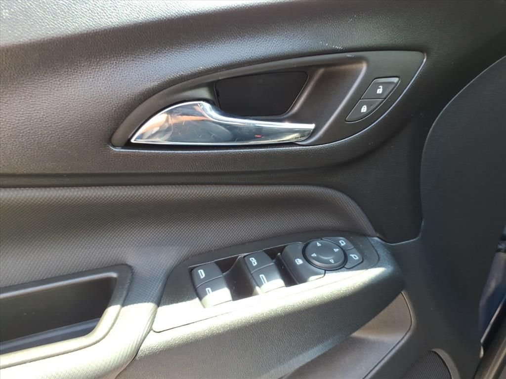 Used 2023 Blue Chevrolet RS image 16