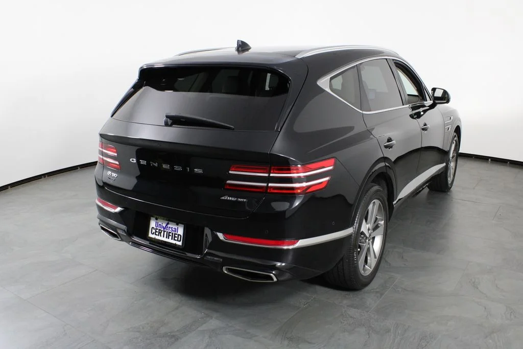 Certified Used 2024 Black Genesis 3.5T image 3