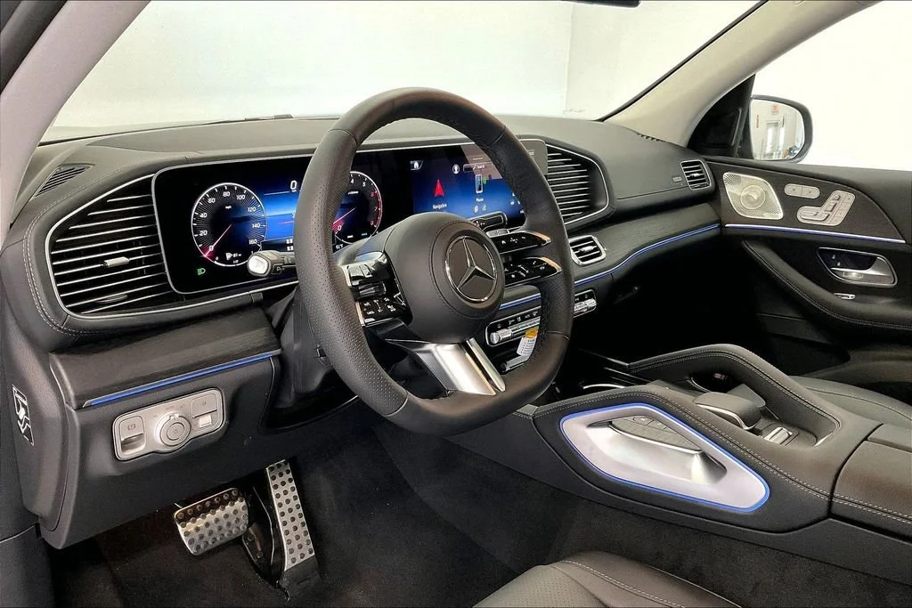 New 2026 Selenite Grey Metallic Mercedes-Benz GLS 450 image 21