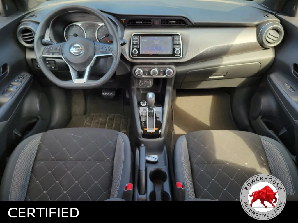 Used 2020 White Nissan S image 18