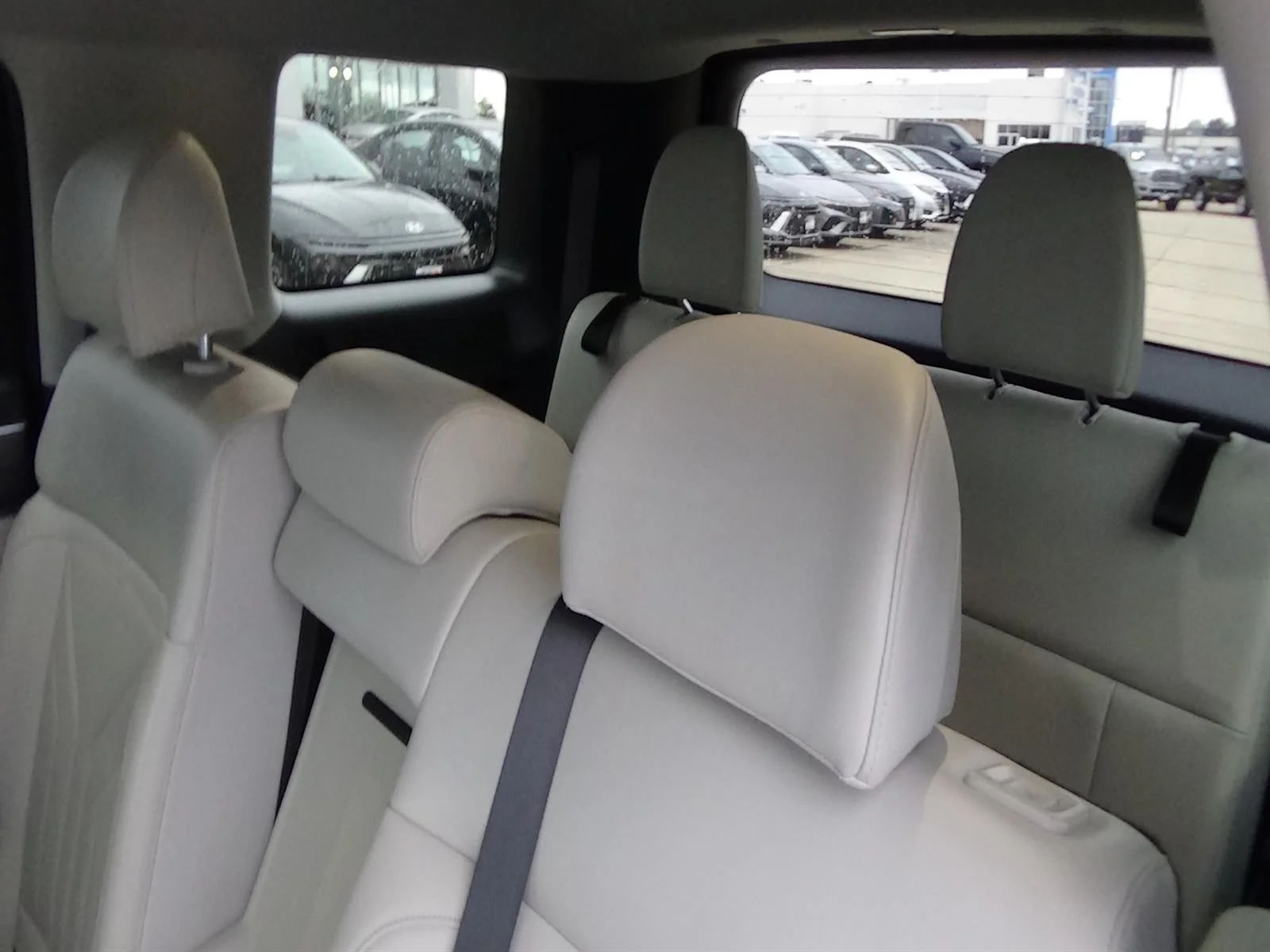 Used 2026 Serenity White Pearl (w6h) Hyundai SEL image 14