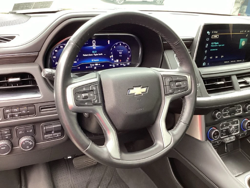 Used 2023 MIDNIGHT BLUE METALLIC Chevrolet LT image 16