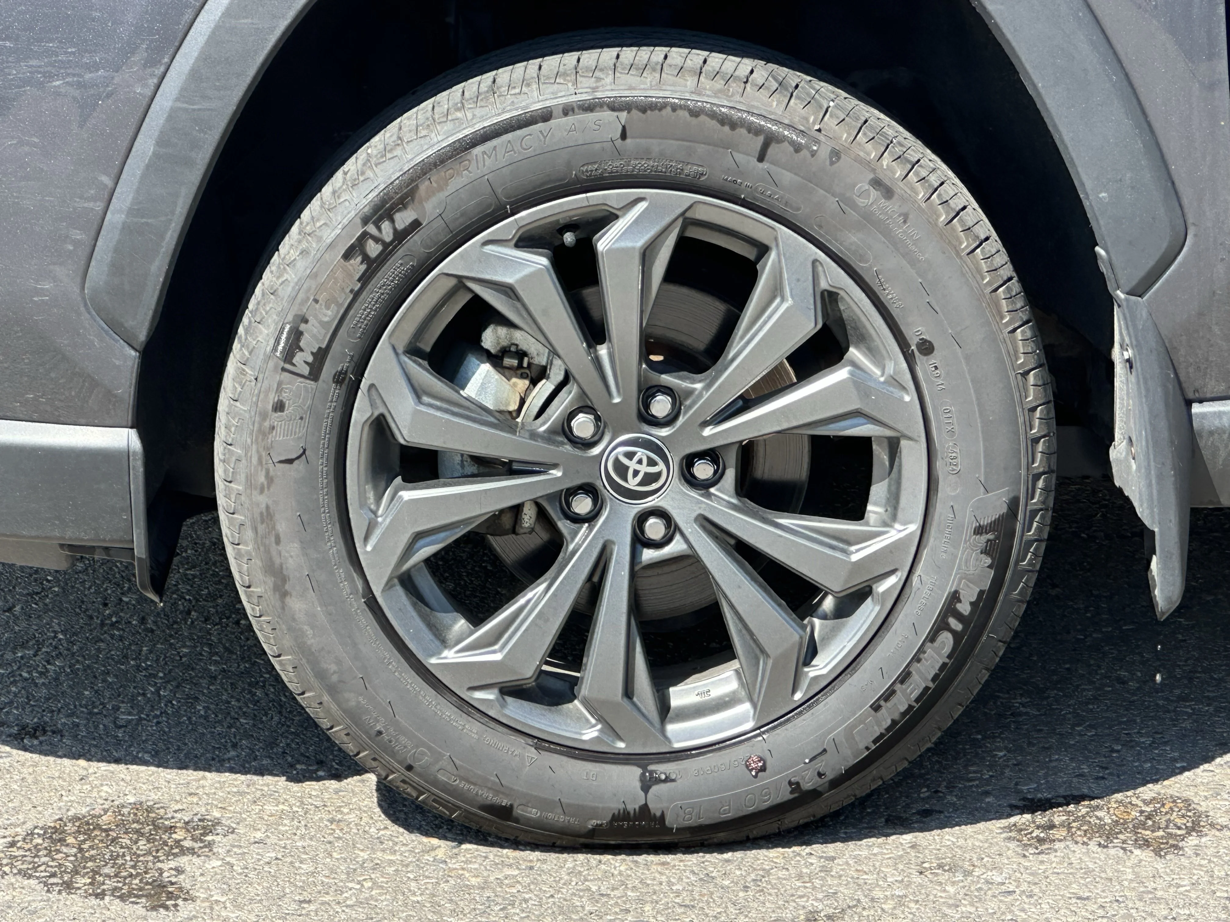 Certified Used 2025  Toyota Hybrid XLE image 6