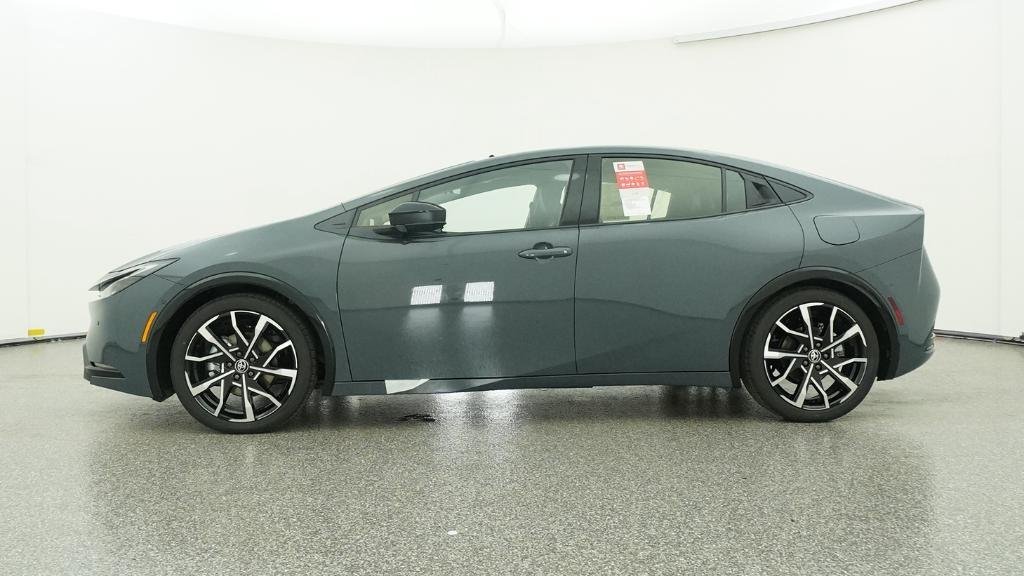 New 2026 Guardian Gray Toyota XSE Premium image 17