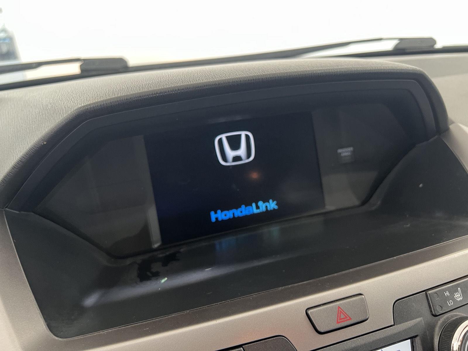 Used 2017 White Diamond Pearl Honda Touring image 17