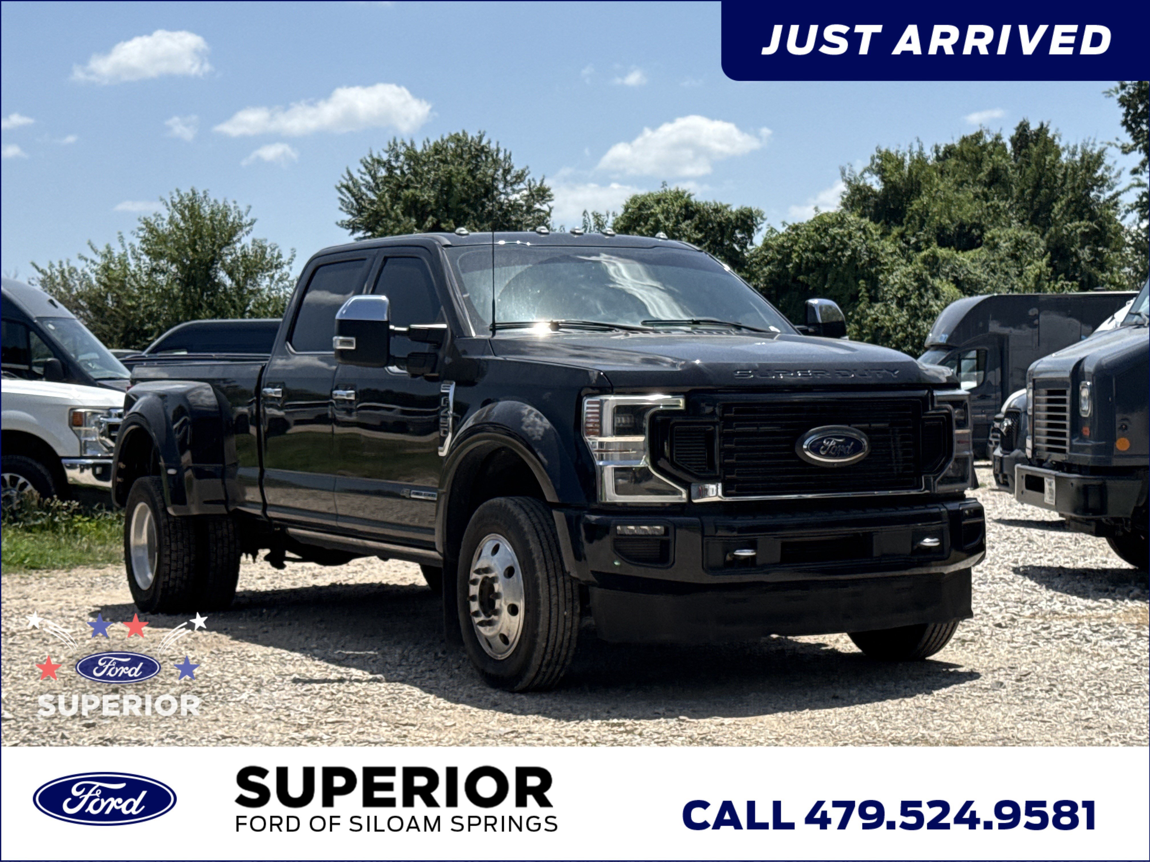 Used 2022 Agate Black Metallic Ford Platinum 4WD image 1