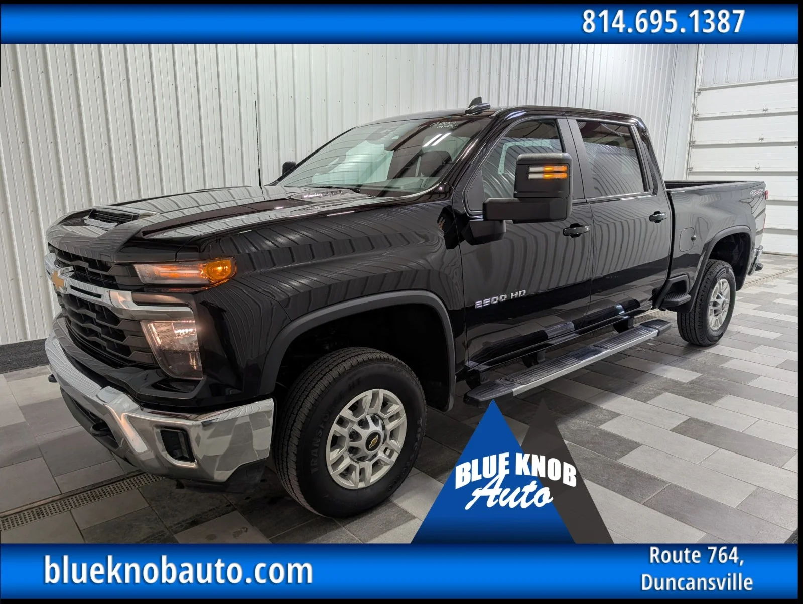 2025 Chevrolet Silverado HD LT 4WD Crew Cab Standard Box's photo