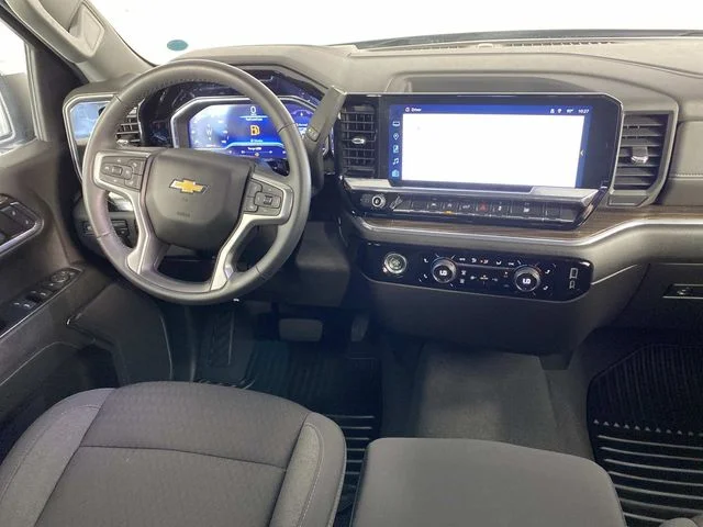 Used 2023 Gray Chevrolet LT image 13