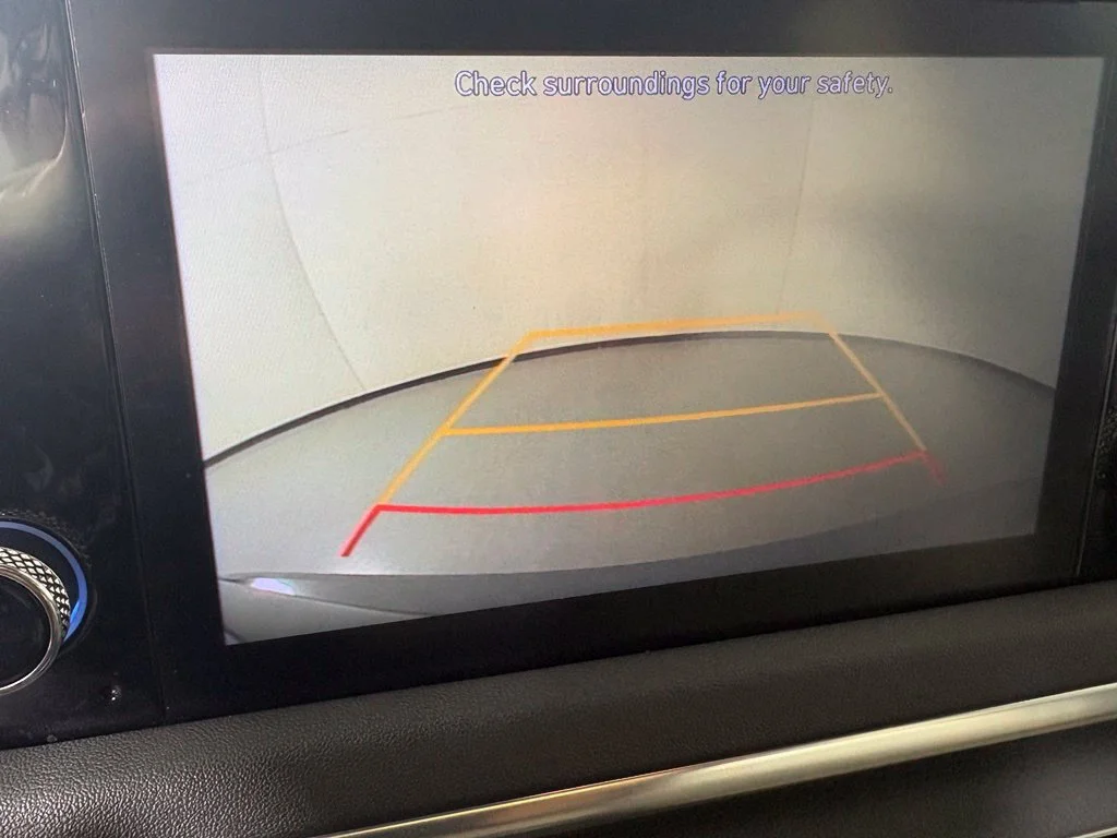 Used 2022 Gray Hyundai SEL image 29