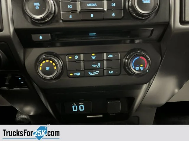 2017 Ford F-150 XLT - Photo 17