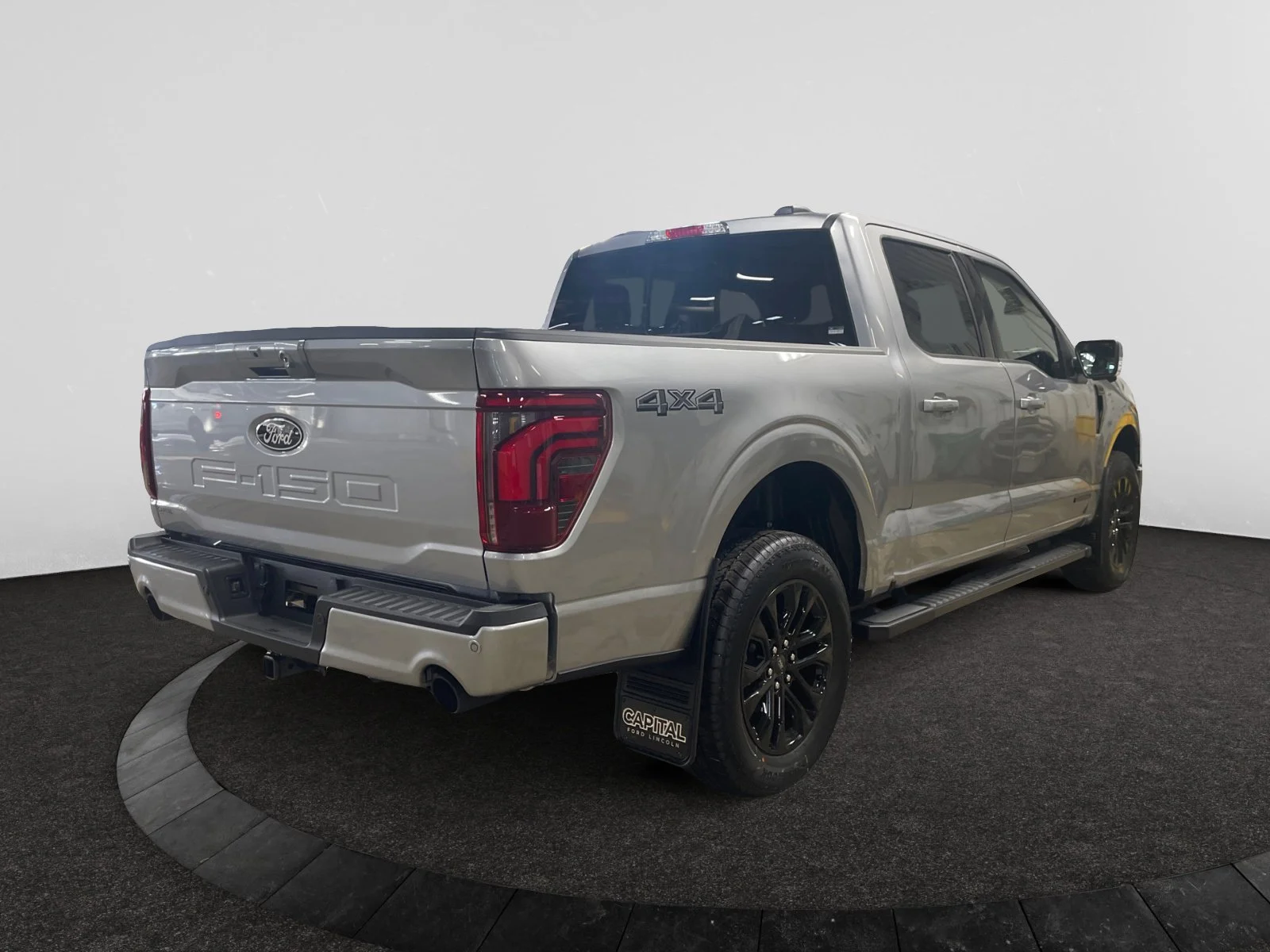 New 2026 Iconic Silver Metallic Ford Lariat image 5