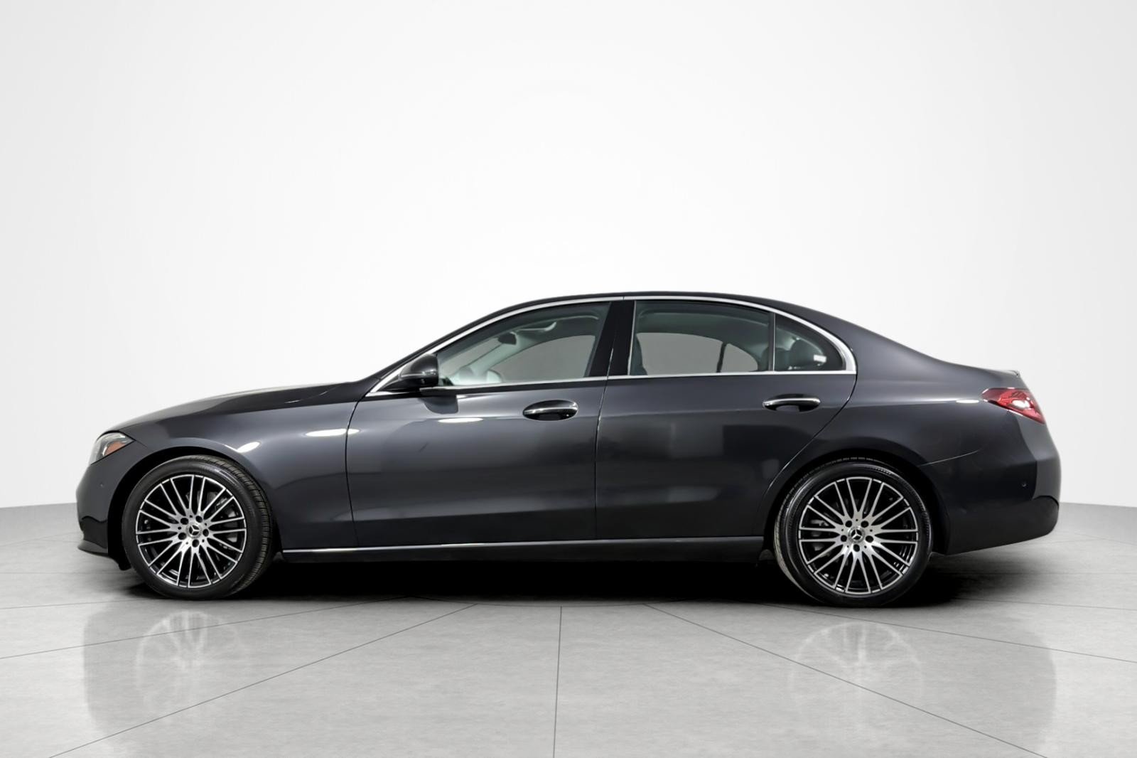 Used 2023 GRAPHITE GRAY Mercedes-Benz C 300 Sedan image 2