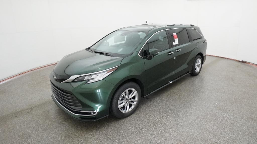 2026 Toyota Sienna Limited 7-Passenger Hybrid FWD's photo