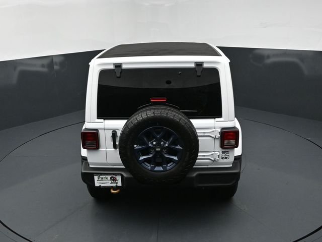 New 2026 Bright White Clear-Coat Exterior Paint Jeep 85th Anniversary Edition image 17