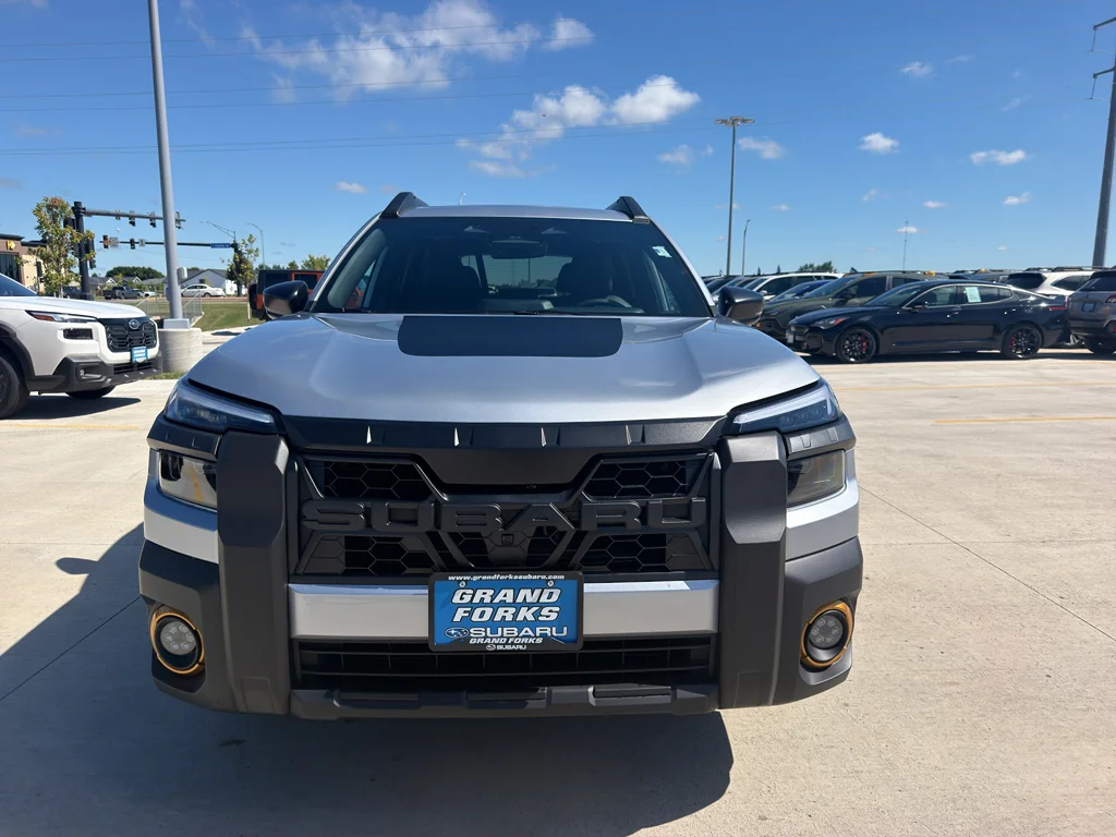 New 2026 ICE SILVER METALLIC Subaru Wilderness image 3
