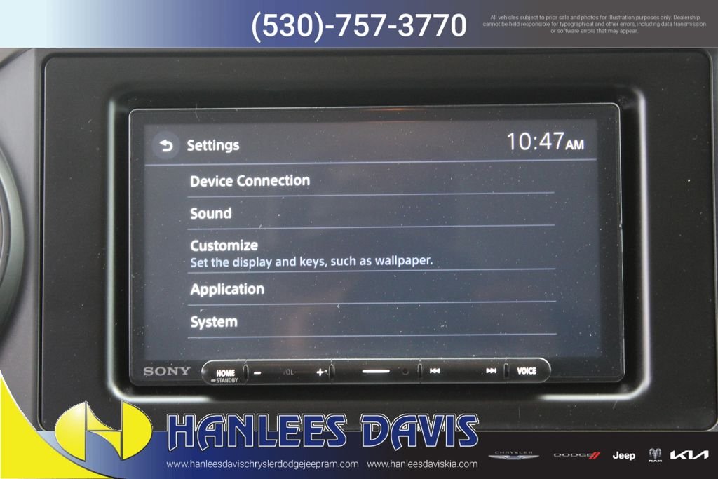 Used 2022 Silver Toyota SR5 image 25