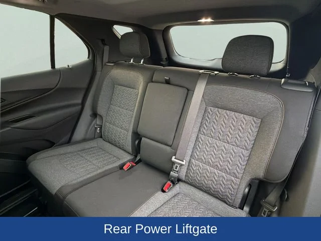Used 2022 White Chevrolet LT image 18