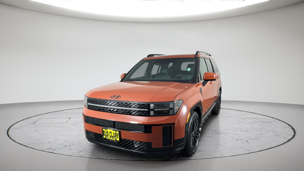 Used 2025 Orange Hyundai Calligraphy image 1