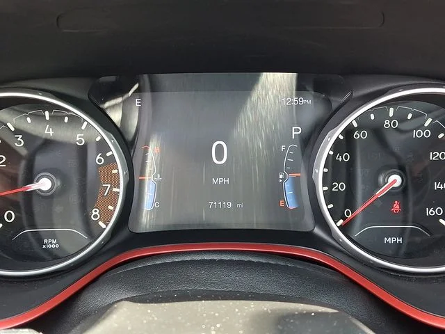 Used 2020 White Jeep Trailhawk image 20